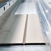 Máquina Ranuradora en V de Venta Caliente con Pantalla Táctil y Posicionamiento Programado para Cajas Rígidas, Tapas Duras, MDF y Cartón Gris - Máquina de Ranurado de Muestras