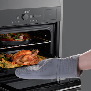 Gants de cuisine en silicone avec logo personnalisé imprimé, couche en <span class=keywords><strong>coton</strong></span>, résistants à la chaleur, pour barbecue, cuisine, micro-ondes - Product Image 3