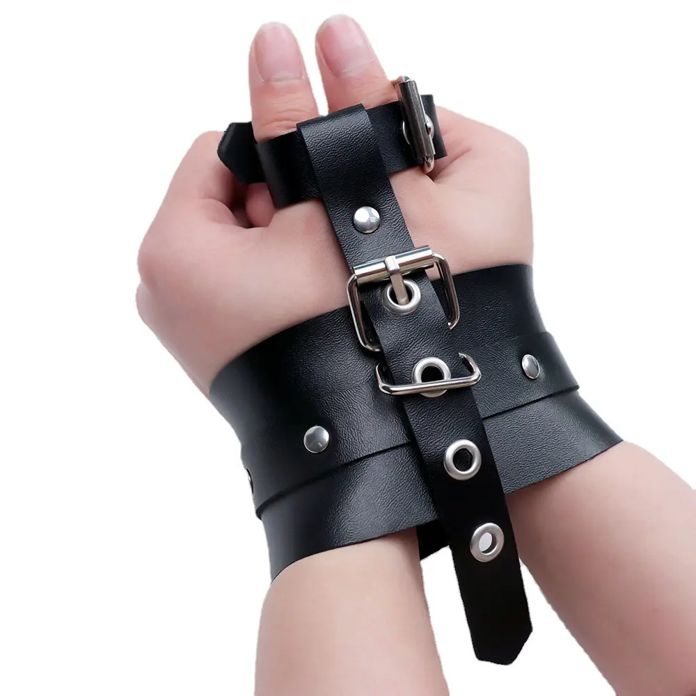 Venta directa de fábrica negro ajustable PU cuero mano esclavo Bondage Gear BDSM juegos para adultos para mujeres amantes