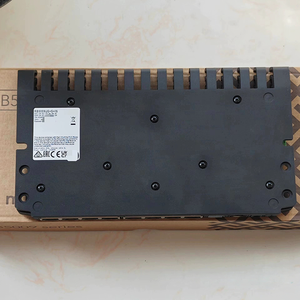 RB5009UG + S + IN 10G SFP + 7X Gigabit Quad Core PoE <span class=keywords><strong>Router</strong></span> <span class=keywords><strong>Switch</strong></span> RB5009UG + S + IN - Product Image 4