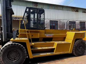 New Heavy Duty Mitsubishi Diesel <b>Engine</b> Forklift with Side Shift 30t Load Capacity - Product Image 5