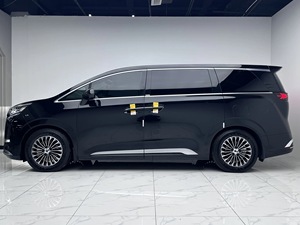 รถยนต์ไฟฟ้ามือสอง Denza D-9 DM-i 970 Honor Type 7 MPV 4x4 1.5T Dual Motor E-CVT Hybrid ปี 2022 เกียร์อัตโนมัติ ขับเคลื่อนสี่ล้อ พวงมาลัยซ้าย เบาะหนัง ราคาถูก - Product Image 5