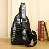Tas dada pria bermotif buaya, tas selempang fashion kelas atas, tas dada outdoor multi-layer berkapasitas besar