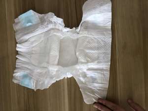 Pannolini per Bambini di Grado B all'Ingrosso <span class=keywords><strong>in</strong></span> Confezione Sfusa Simili al Tessuto con Nastri Magici e Fascia Elastica Larga - Product Image 4