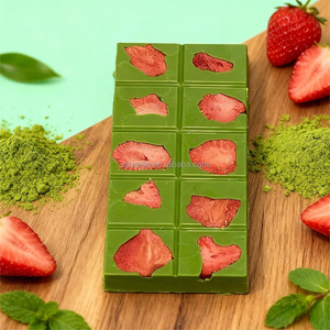 Cioccolato Premium di Dubai al Gusto di Matcha e Fragola Liofilizzato, Vellutato con Puro Burro di Cacao e Marmellata di Frutta Secca, Dolce per San Valentino - Product Image 5