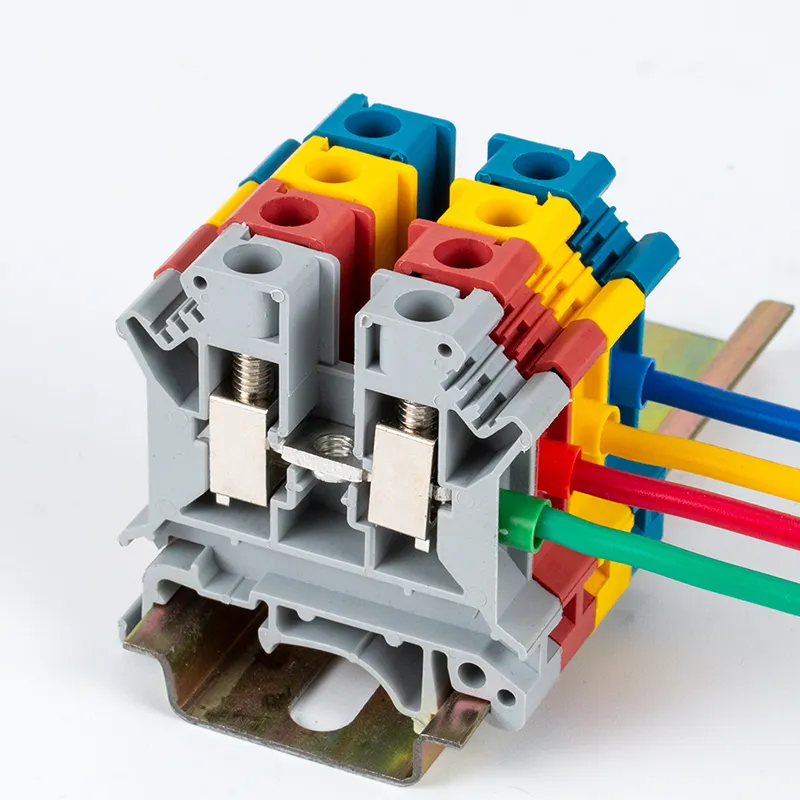 UK6N Din Rail เทอร์มินัลบล็อก0.2-6mm2สากลรวมสกรูขั้วต่อสายไฟสามารถประกอบเข้ากับผลิตภัณฑ์สำเร็จรูป