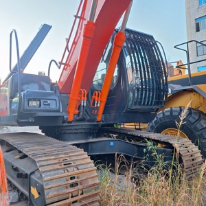 Excavadora Usada HITACHI ZX200G en Venta, 90% Nueva, Buen Rendimiento, Excelente Relación Calidad-Precio - Product Image 4