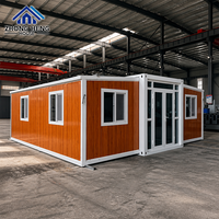 Casa Contenedor Expandible Moderna de 20 pies/40 pies con Revestimiento de Madera, Puerta de Vidrio y Doble Ala, Villa Modular Prefabricada para Jardín