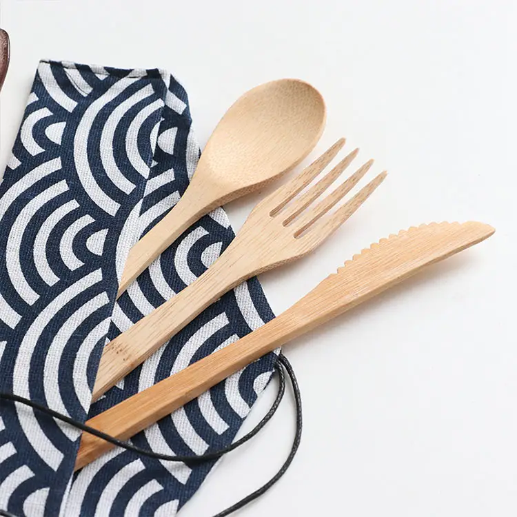 Japanese restaurant oem logo natural portable Travel wooden fork spoons knives bamboo wood Flatware cutlery set for kitchen