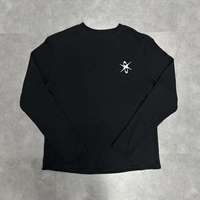 T-shirt gaufré à manches longues pour homme, style rétro urbain personnalisé, avec épaules tombantes, imprimé lettres gothiques et broderie