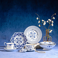 Ensemble tasse et soucoupe à café en porcelaine blanche haute température de Jingdezhen - Design floral minimaliste nordique, sensation de luxe léger et premium