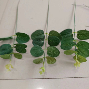 Planta Artificial de Eucalipto, Flor de Seda, Decoración para Bodas, Decoración del Hogar, Hojas Verdes, Arreglo en Cesta - Product Image 6