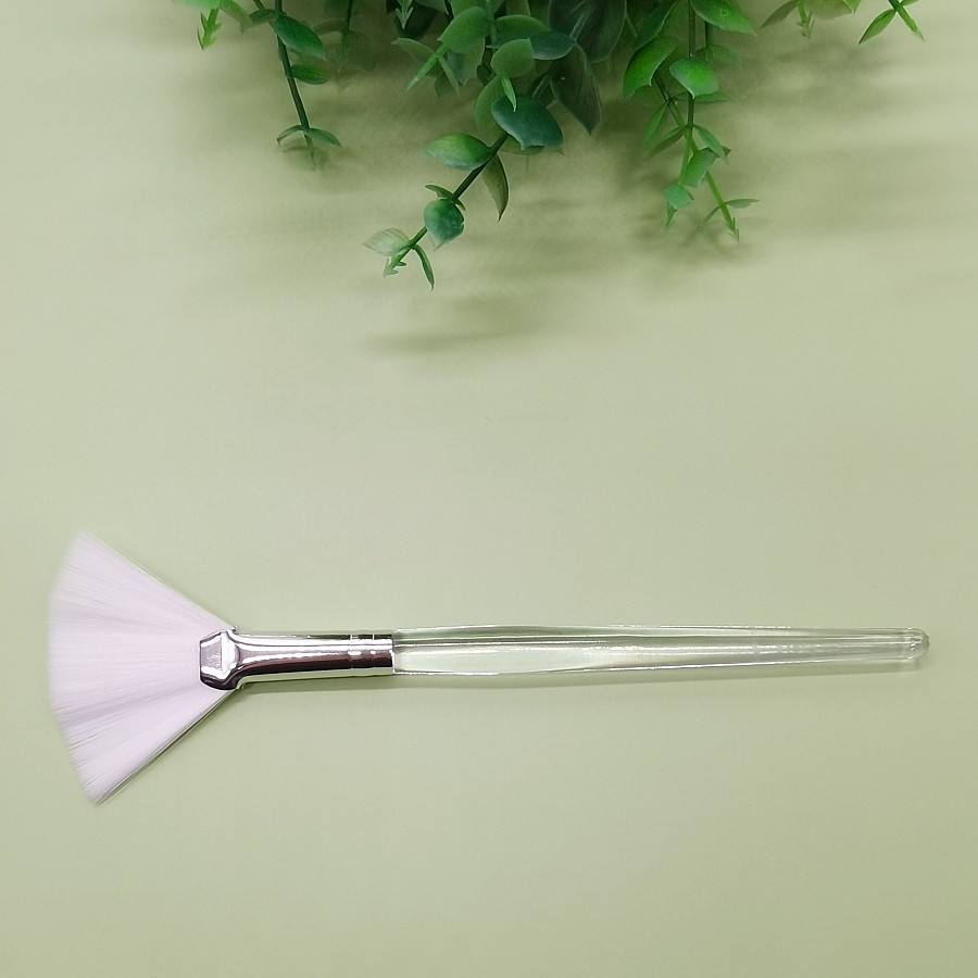 ผมขาวผมแข็งสำหรับหน้ากาก