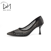 Pumps en textile à bout pointu avec strass MIA DIVA pour femmes, talon de 7,5 cm et semelle extérieure en TPR pour les soirées