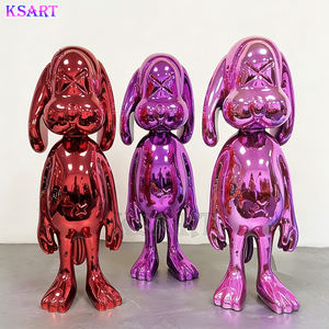Sculpture de <span class=keywords><strong>Snoopy</strong></span> en résine électroplaquée, statue de chien en fibre de verre, <span class=keywords><strong>Snoopy</strong></span> coloré pour la décoration intérieure de galerie, artisanat en résine - Product Image 6