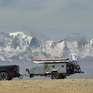 2024 Trọng lượng nhẹ chuyên nghiệp overland Travel Trailer nhôm và sợi thủy tinh xe tải <span class=keywords><strong>Camper</strong></span> cho cắm trại ngoài trời - Product Image 1