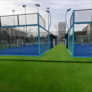Sistema Completo per Campo da Tennis all'Aperto con Illuminazione Panoramica, Rete di Protezione e Pavimentazione Sportiva Resistente per Club - Product Image 1
