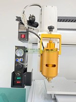 Robots de distribution automatique de colle chaude à prix imbattable / Machine de distribution de colle liquide chaude à 3 axes