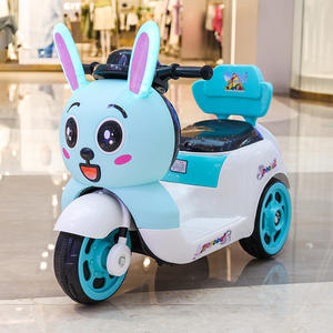 Motocyclette électrique Piggy pour enfants de 1 à 6 ans, jouet à piles avec télécommande - Product Image 3