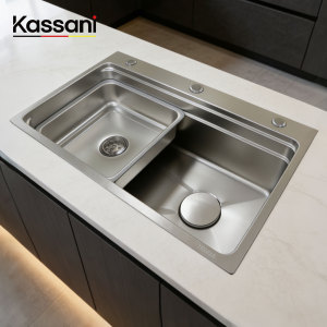 Évier de cuisine moderne en acier inoxydable SUS304, facile à nettoyer, surface brossée, cuve unique, encastrable, usage domestique - Product Image 2