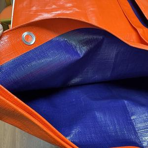 Cubierta de camilla plegable de lona de paleta de bautismo impermeable azul blanco estilo liso tejido industrialmente con tipo de punto de urdimbre - Product Image 1