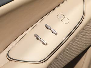 Veicolo Elettrico Efficiente con Autonomia di 708km, 800V, 4WD, per Pendolarismo Urbano, Viaggi Familiari e Guida a Lunga Distanza - Product Image 6