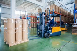 Xilin 1.6/1.8/2.0 tonnes Chariot élévateur électrique à 3 roues avec double roue motrice avant 1552mm petit tournant - Product Image 5