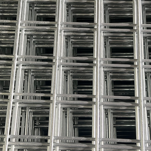 Pannello in Rete Metallica d'Acciaio Zincato a Foro Quadrato all'Ingrosso dalla Fabbrica Cinese per la Costruzione di Recinzioni per Allevamento di Polli/Cani/Conigli - Product Image 2