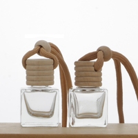 En stock – Flacon diffuseur de parfum carré suspendu pour voiture, 8 ml, vide, en verre, avec bouchon en bois et cordon en cuir – Vente en gros