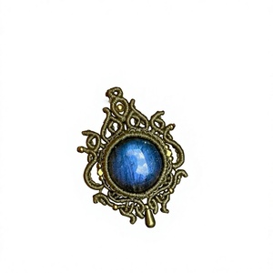 Collier Pendentif Macramé Fait Main en Labradorite Olive, Rond, Bleu Éclatant, Cristal de Guérison, Réglable pour Femme - Vente en Gros - Product Image 1