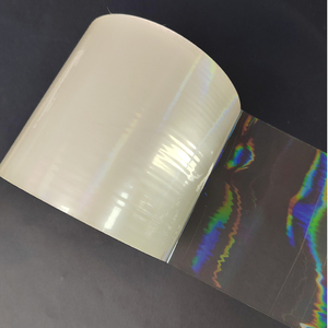 Vente en gros directe de <span class=keywords><strong>film</strong></span> de stratification holographique Bopp arc-en-ciel à froid avec adhésif - Product Image 2