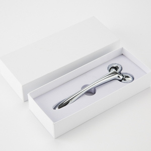 <span class=keywords><strong>V</strong></span> <span class=keywords><strong>Line</strong></span> 3D Face Massager Roller Outil raffermissant anti-rides pour la ligne de la mâchoire, le contour du visage et les soins du cou - Product Image 2