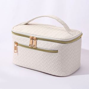 Custom Portable Cosmetic <b>Bag</b> with Zipper Closure for Women - Product Image 1