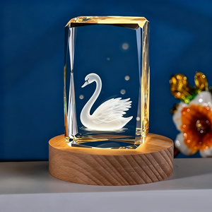 Hbl tùy chỉnh thiết kế pha lê Quà Tặng 3D laser Khắc Tinh thể thủy tinh Cube ánh sáng ban đêm với LED ánh sáng cơ sở quà tặng trang trí - Product Image 5