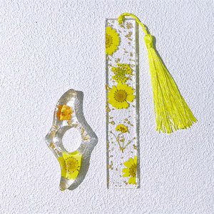 Handmade Acrylic Tùy Chỉnh Bookmark Khô Ép Hoa Với Tua Epoxy Chất Liệu Nhựa Quà Tặng Khuyến Mãi - Product Image 6