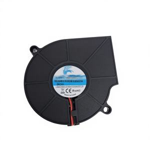 Ventilador Elétrico UitraFan DC 7015 12V com Fluxo Laminar e Lâminas de Plástico com Rolamento de Esferas, Personalizável OEM/ODM - Product Image 2