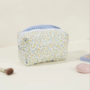 Women's Floral Zipper Makeup Bag Cotton Travel Cosmetic for <strong>Toiletry</strong> Portable <strong>Storage</strong> Quilted Floral Design Fashionable Quilted - Product Image 4