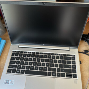 Ordenador portátil HPE EliteBook 840 G10 con GB 1TB SSD Win11 Pro de 14 pulgadas - Product Image 3