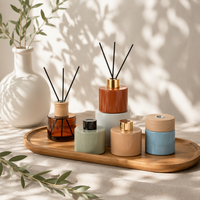 Bouteilles diffuseurs en verre de 50-200 ml en gros avec bouchon à vis, cylindres vides de luxe pour huiles d'aromathérapie