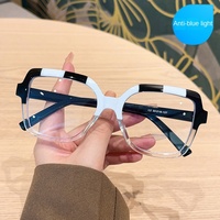 Nouvelles lunettes de soleil tendance de style européen et américain, avec monture large et rectangulaire, effet miroir plat, style Instagram, boîte à lunettes en diamant