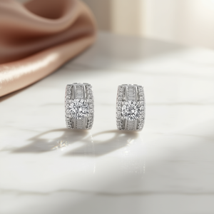 E4863 Orecchini con diamanti in oro bianco, taglio rotondo brillante, colore G, diamanti naturali, gioielli da sposa classici da donna - Product Image 2