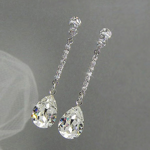 Orecchini a goccia a forma di pera per donna, gioielli eleganti e scintillanti per le orecchie - Product Image 2