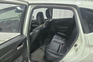 <span class=keywords><strong>Honda</strong></span> Fit 2016 de Segunda <span class=keywords><strong>Mano</strong></span>, 1.5L LX CVT Sedán Euro VI, 50,000-75,000 Millas, Volante a la Izquierda, Eficiente en Consumo de Combustible, Confiable, Económico, Compacto, Auto Urbano - Product Image 4