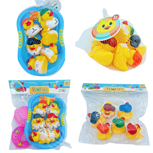 Confezione da 6 Paperelle Giocattolo in Vinile per il Bagnetto del Bambino - Product Image 3