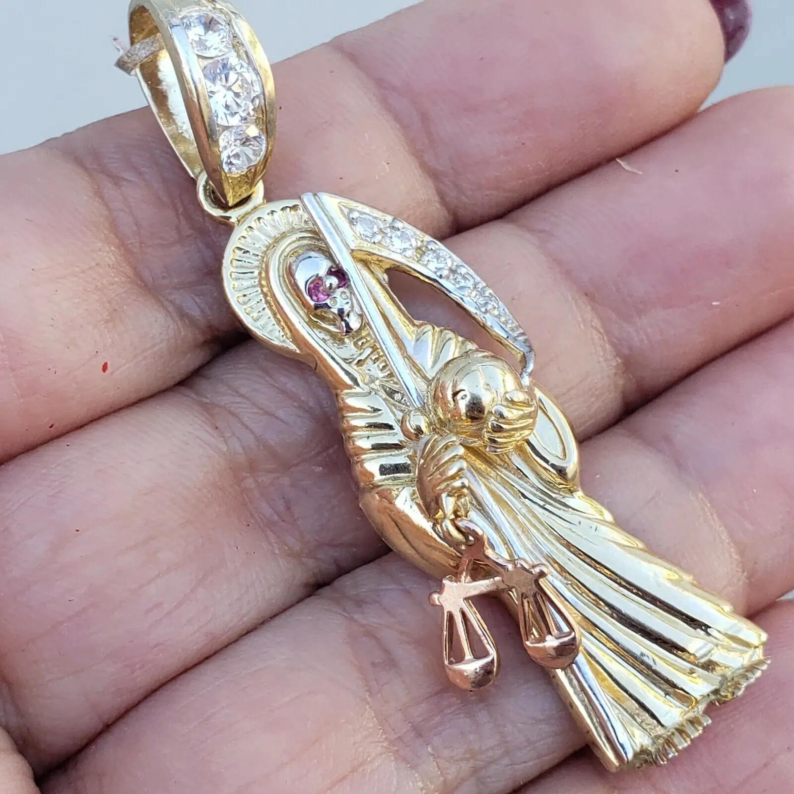Narin Santa Muerte Charm Grim Reaper kolye 14k sarı altın kaplama 3D melek ölüm dini takı çocuklar için veya yetişkin