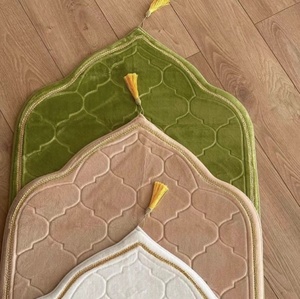 <span class=keywords><strong>Tapis</strong></span> de salon moderne <span class=keywords><strong>tapis</strong></span> de prière arabe pour adultes 100% polyester <span class=keywords><strong>tapis</strong></span> de prière doux personnalisé - Product Image 4