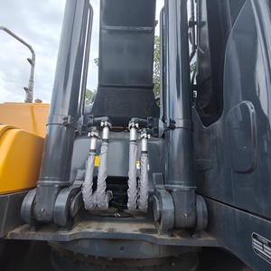 Excavadora Hyundai 330LC-9S de 33 toneladas con cazo de excavación de 1.65m³ de capacidad, equipo pesado usado, pocas horas de trabajo, 1 año de garantía - Product Image 6