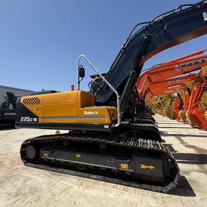Excavatrice sur chenilles Hyundai 220-9s d'occasion, 22 tonnes, avec moteur, performances parfaites, excellent état, à vendre - Product Image 2