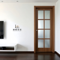 Porte d'entrée extérieure de villa de luxe en cuivre forgé à la main, avec inserts en vitrail et poignée en bronze