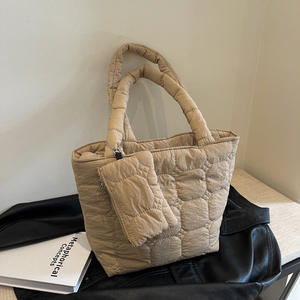 Sac fourre-tout rembourré matelassé pour femmes épaule hiver tissu croix corps sac de messager casual sac à provisions sacs à main sac à main 2023 nouveau - Product Image 6